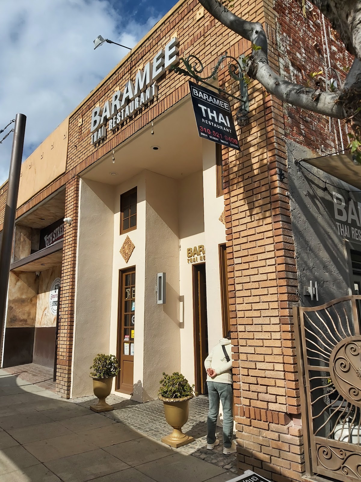 Baramee Thai